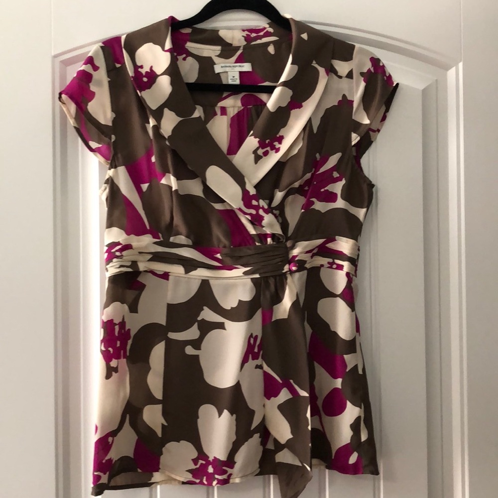 Banana Republic silk blouse size medium